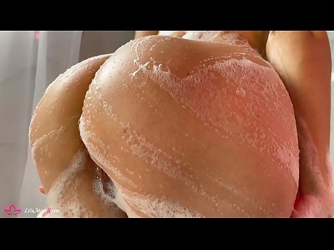 ❤️ Brunetka masturbira pičko z vibratorjem do intenzivnega orgazma pod tušem Kvalitetni seks na sl.fullpornercom.ru